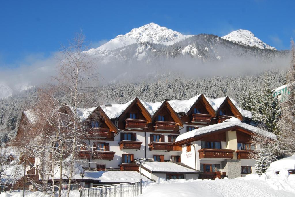 Il Piccolo Dolomiti Resort Andalo Exterior photo