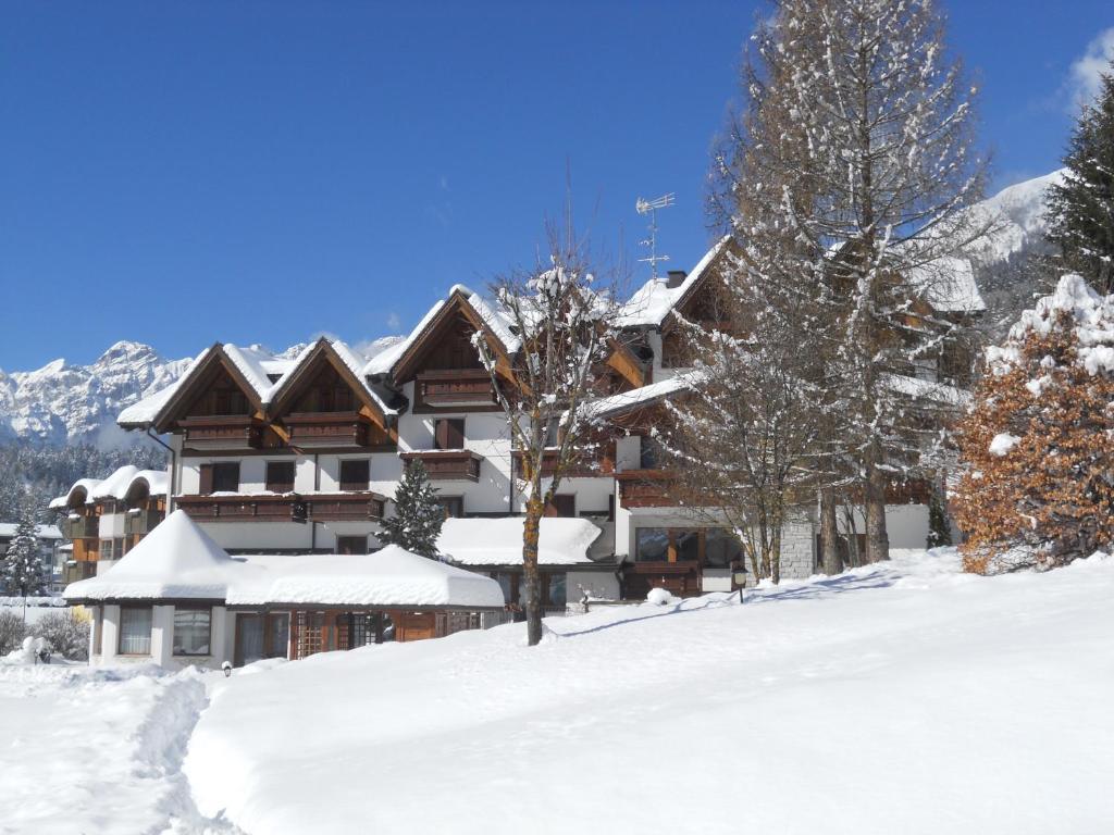 Il Piccolo Dolomiti Resort Andalo Exterior photo
